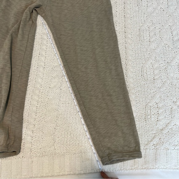 Free People Beach Culver City Pleated Sweatpants Joggers Taupe Green Gray Size S - Picture 12 of 13